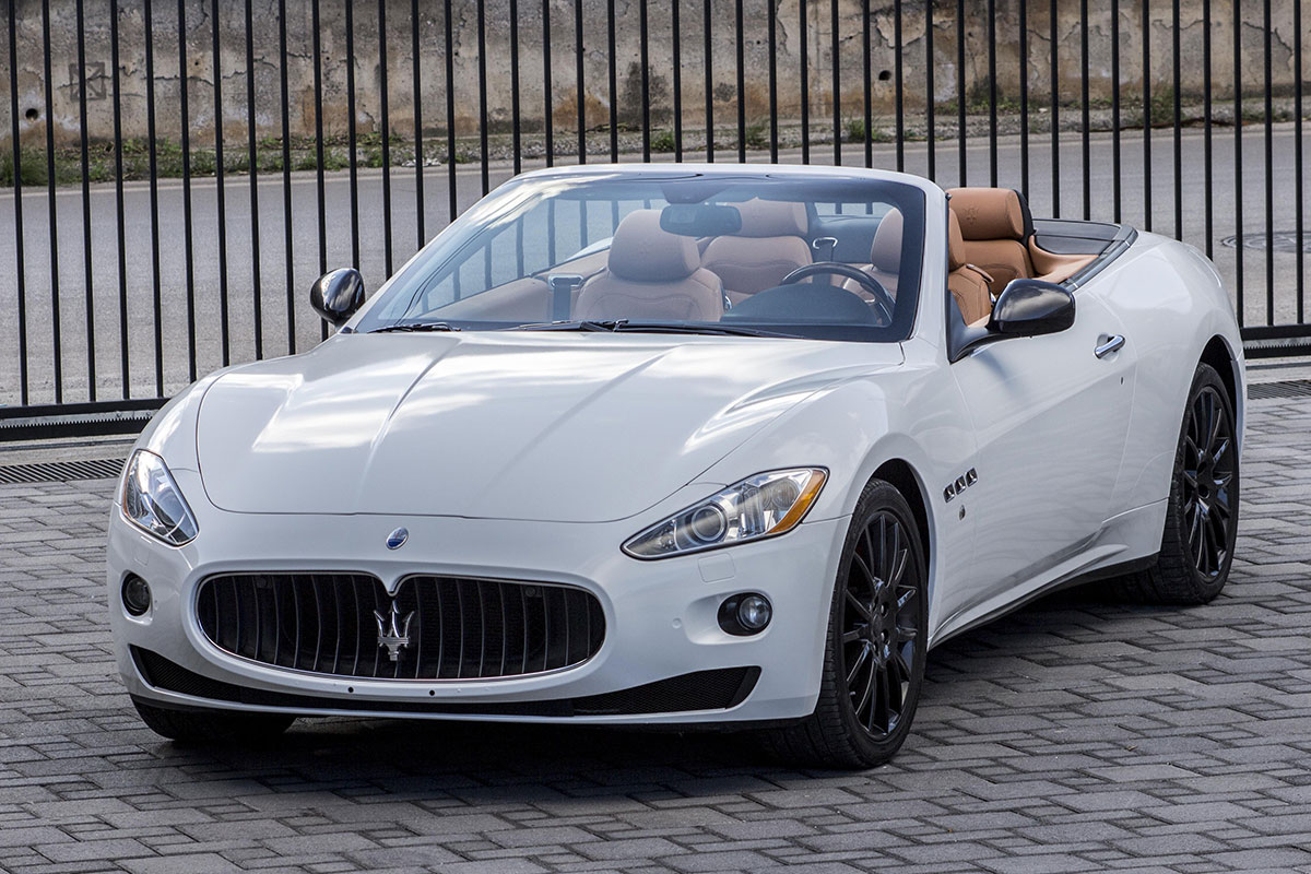 Maserati Grancabrio bianca